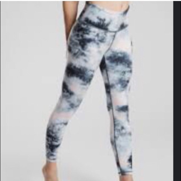 Athleta Elation 7/8 Tight ch - Picture 3 of 16